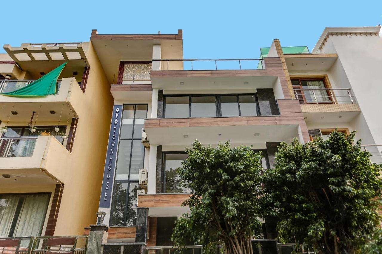 Townhouse Metro Inn Residency Near Iskcon Temple Noida Indirapuram Luaran gambar